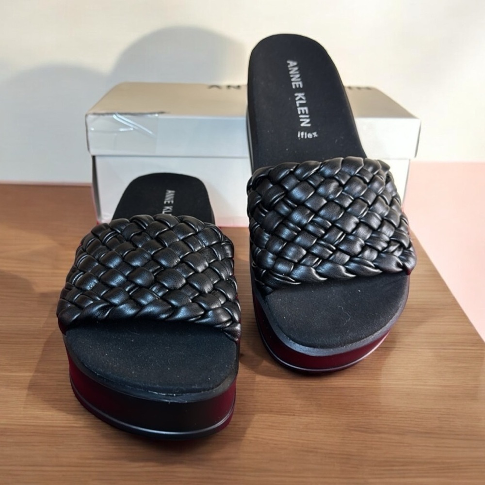 NWT Anne Klein Black Wedge Slide Sandals Puffy Braided Sz 9.5 New in Box $79